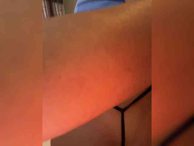 -Sara- webcam
