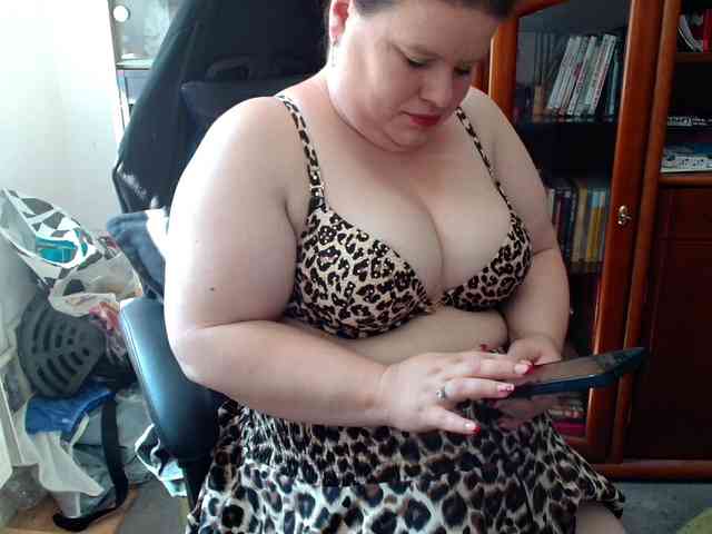 Bbwnicole5 webcam