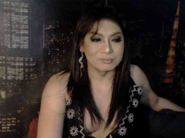 Chanteuse01 Live Webcam on BongaCams