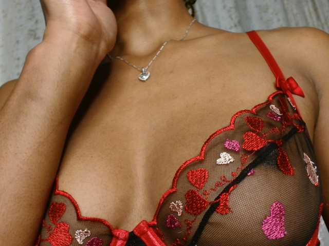adriana-crystal23
