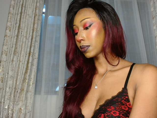 adriana-crystal23