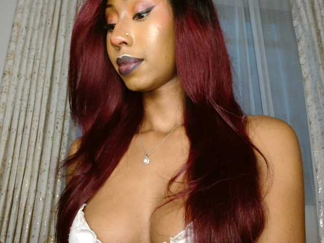 adriana-crystal23