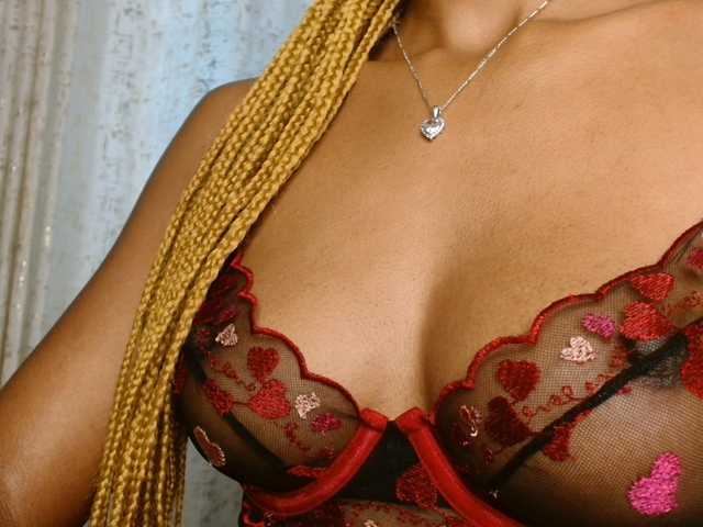 adriana_crystal