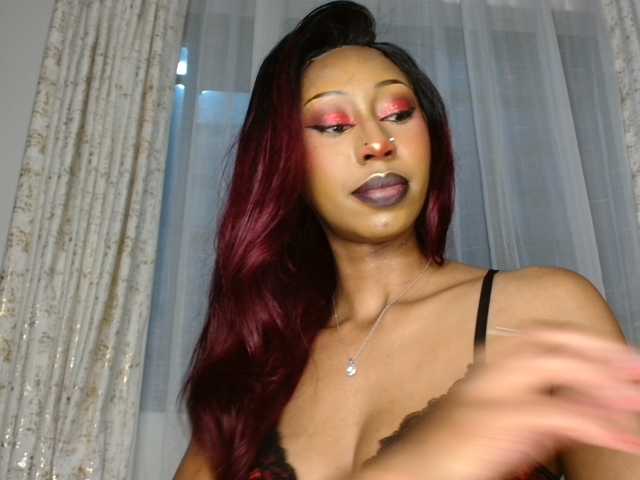 adriana-crystal23