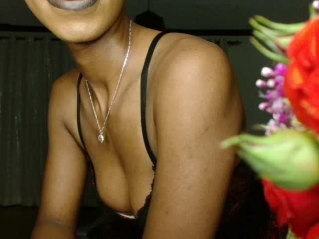 adriana-crystal23