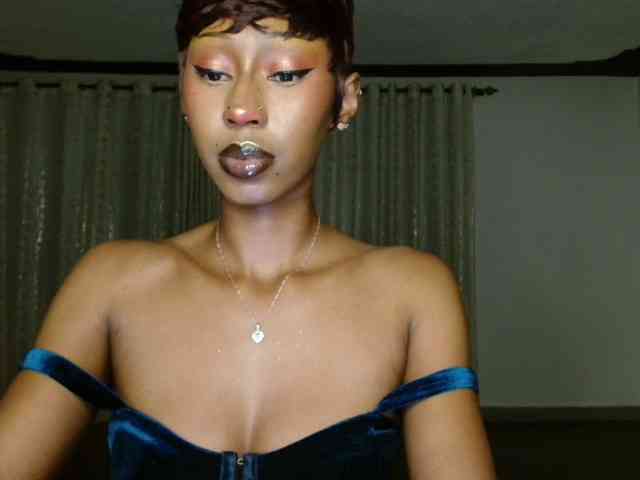 adriana_crystal webcam