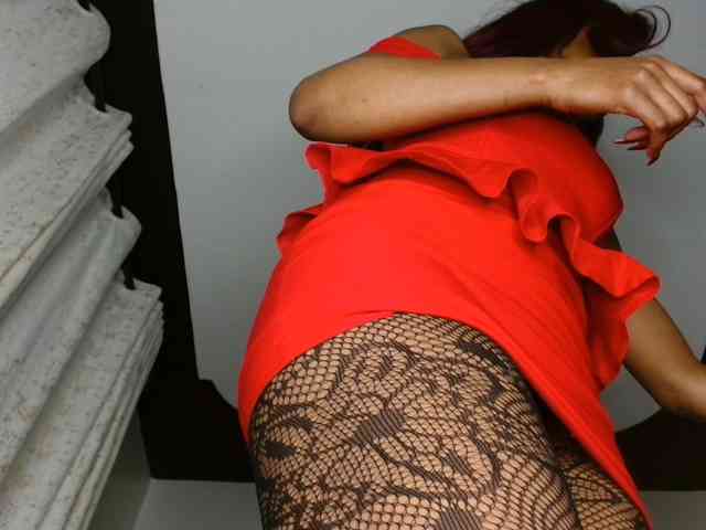 adriana_crystal webcam