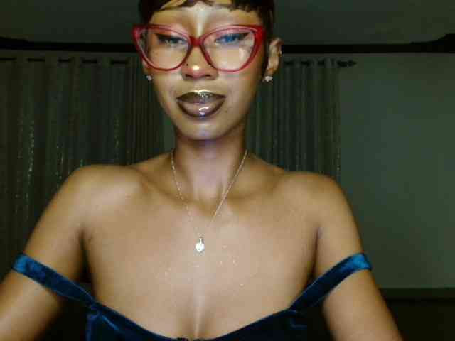 adriana_crystal webcam