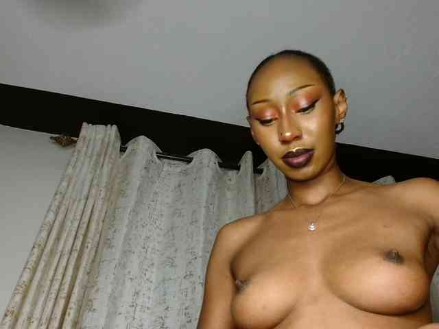 adriana_crystal webcam