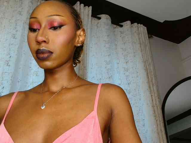 adriana_crystal webcam