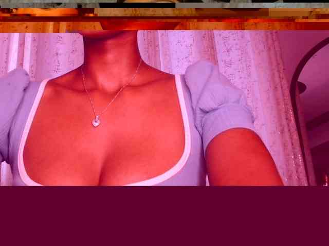 adriana_crystal