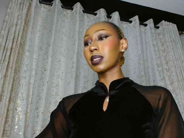 adriana_crystal webcam