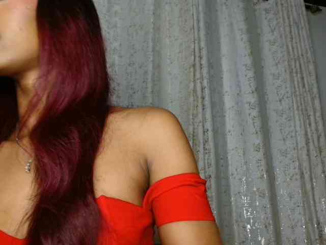 adriana_crystal webcam