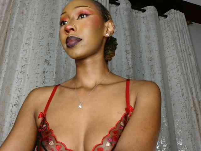adriana_crystal webcam