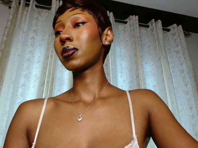 adriana_crystal webcam