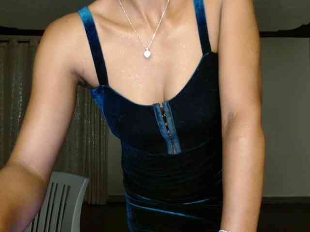 adriana_crystal webcam