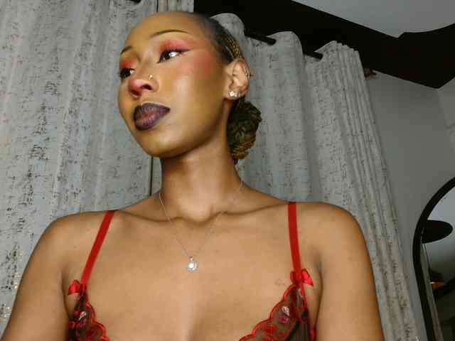 adriana_crystal webcam