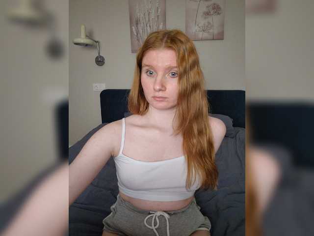 le modèle Nansi_ est en webcam porno dans un show sur le site bongacams, il possède les tags suivants: White/Caucasian,Redhead,Shaved