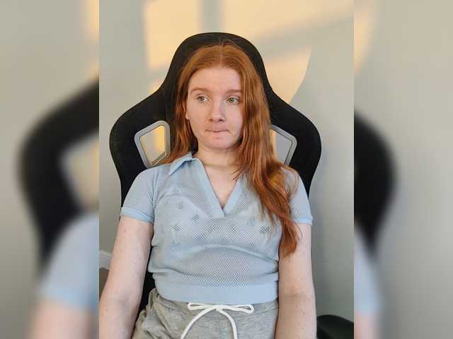 SweetPoison's BongaCams show and profile