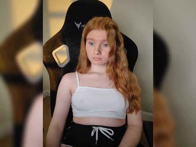 SweetPoison's BongaCams show and profile