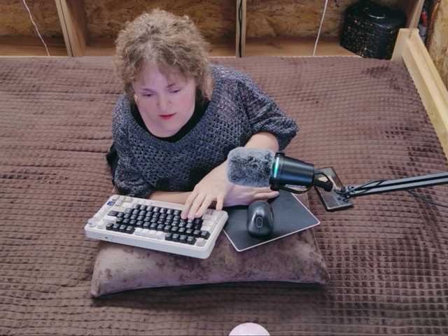 Julia-79