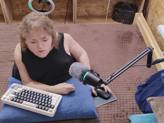 Julia-79