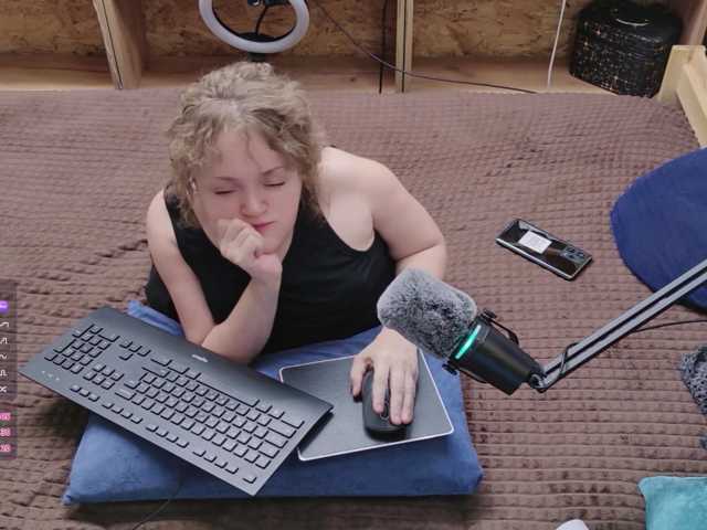 Julia-79 live cam on BongaCams