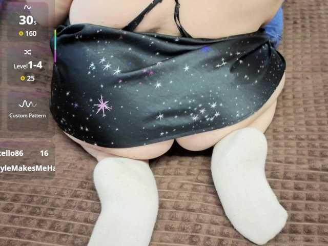 Julia-79 live cam on BongaCams