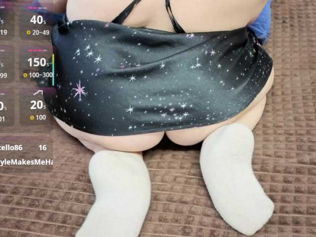 Julia-79 live cam on BongaCams