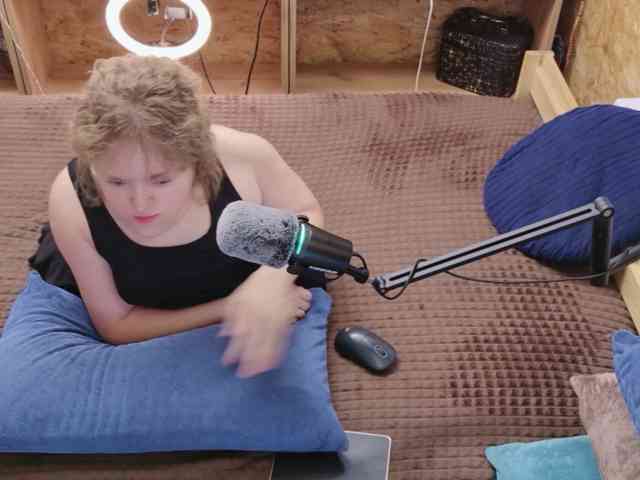 Julia-79
