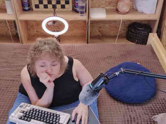 Julia-79