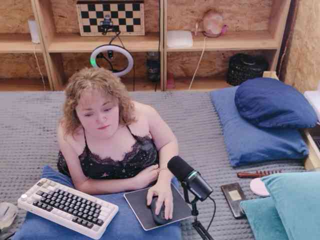 Julia-79