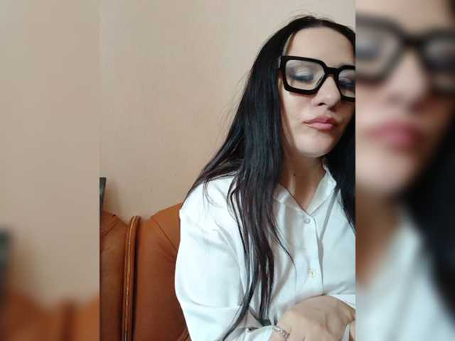 Sofa999, live now on BongaCams