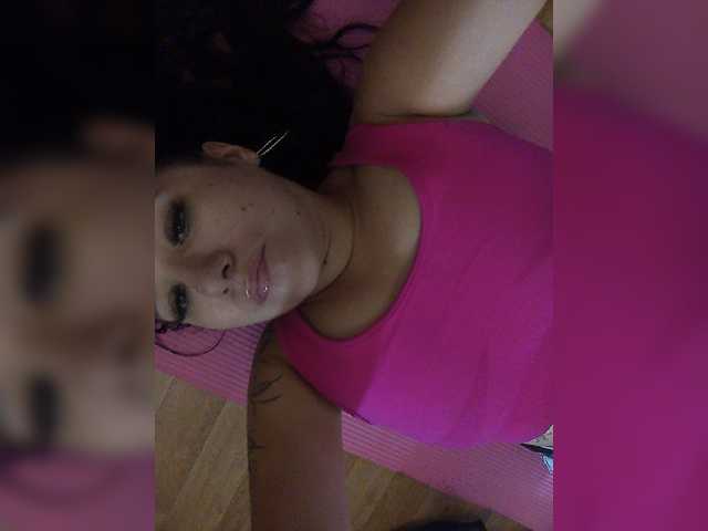 Sofa999 live cam on BongaCams