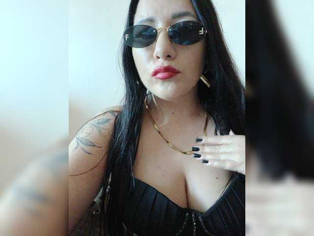 Sofa999 live cam on BongaCams