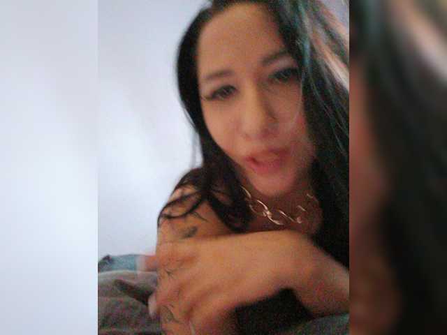 Sofa999 live cam on BongaCams