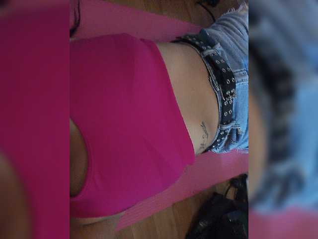 Sofa999 live cam on BongaCams