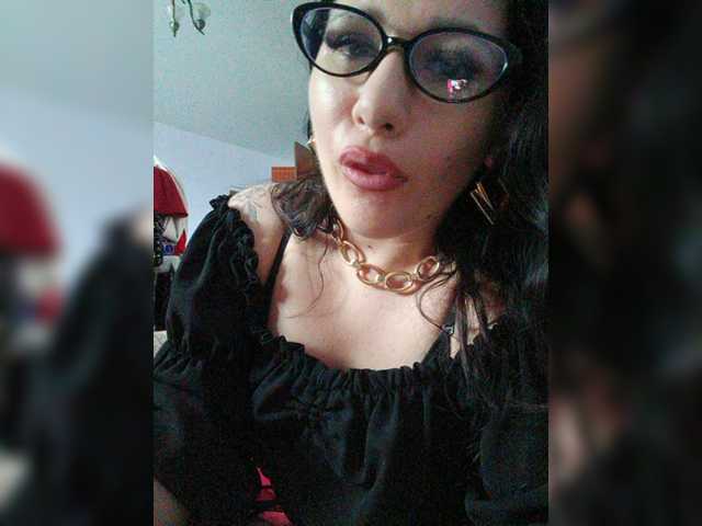 Sofa999 live cam on BongaCams