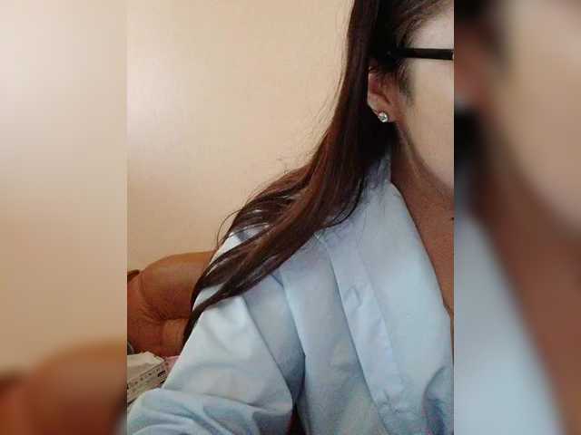 Sofa999's BongaCams show and profile