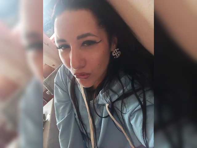 Sofa999 live cam on BongaCams