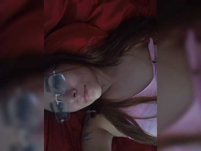 Sofa999's BongaCams show and profile