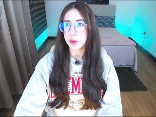 iM-Kitty Porn Show