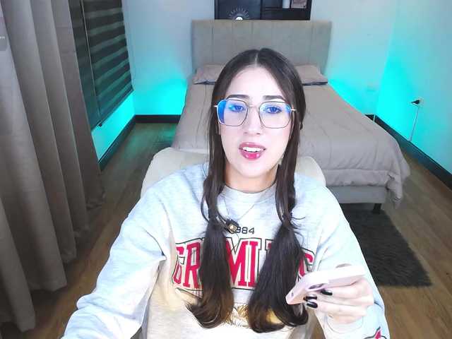 Im-Kitty live cam on BongaCams