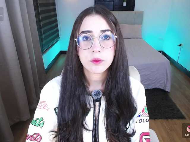 Im-Kitty's BongaCams show and profile