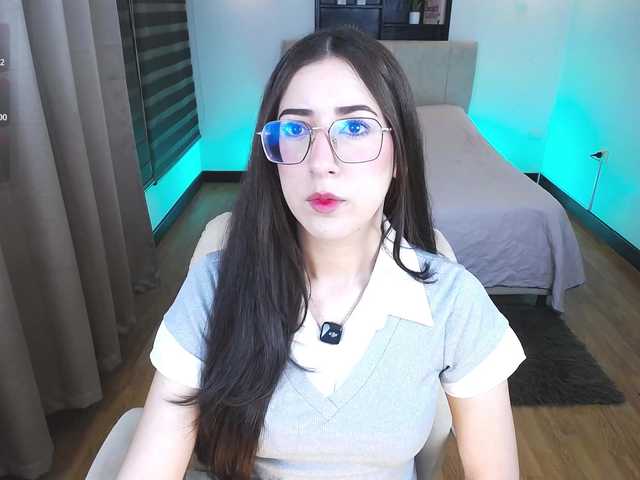 Im-Kitty live cam on BongaCams