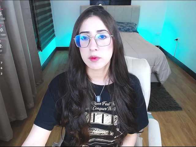 iM-Kitty live webcam show
