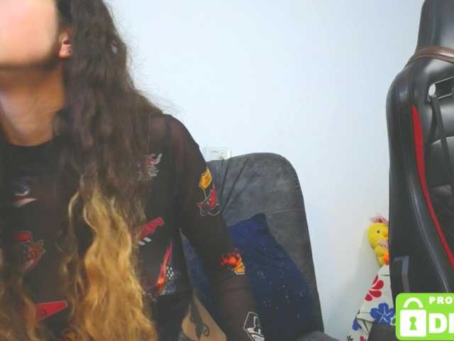 Naughty-Sharon69 live cam on BongaCams