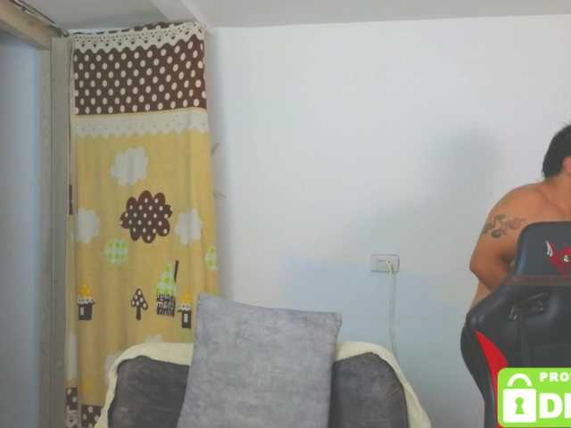 Naughty-Sharon69