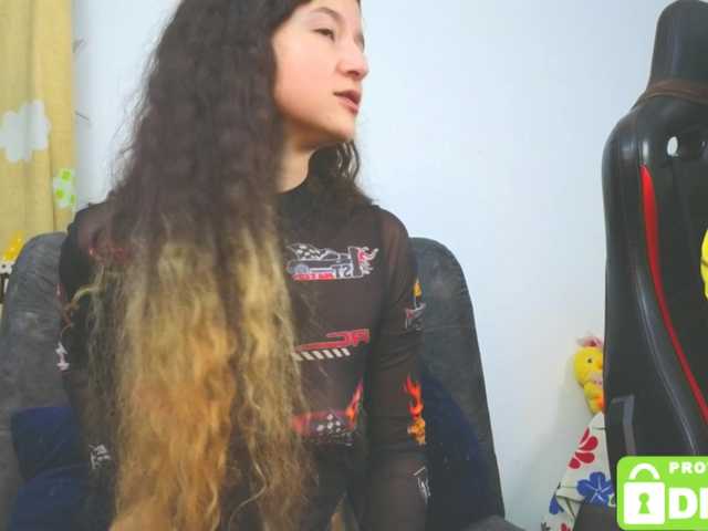 Naughty-Sharon69 live cam on BongaCams