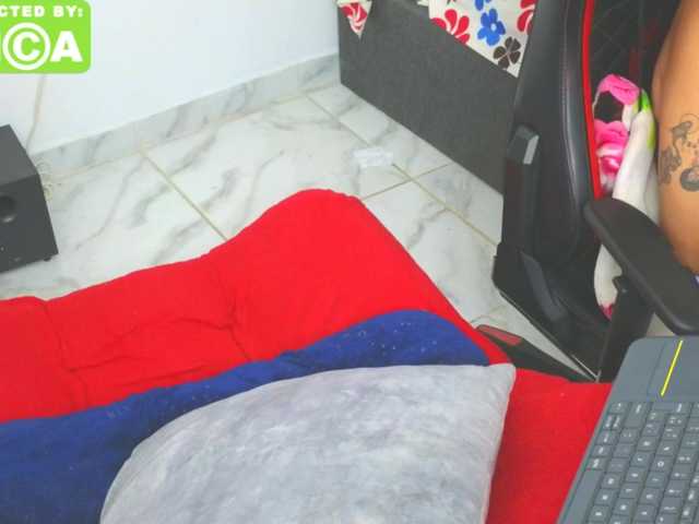 Naughty-Sharon69